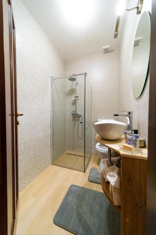 Central Harmony Apartment Odorheiu Secuiesc Esterno foto