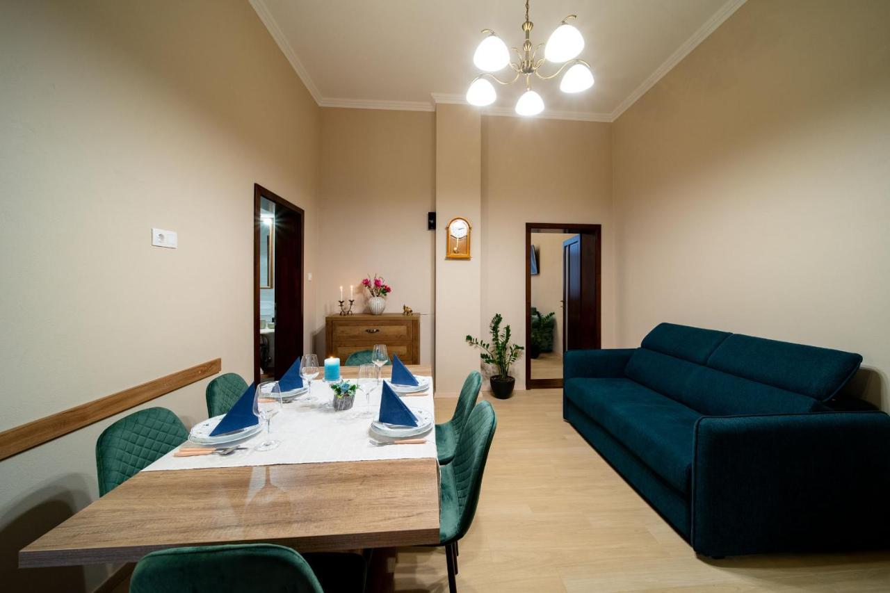 Central Harmony Apartment Odorheiu Secuiesc Esterno foto